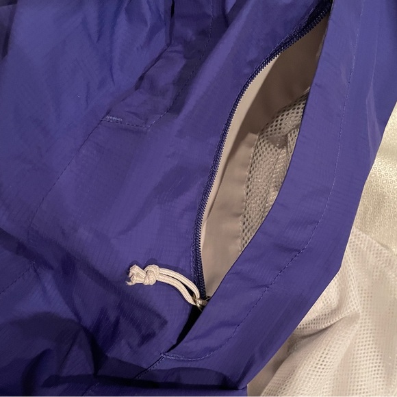 The North Face Purple Hyvent DT Rain Jacket Coat Campcore Gorpcore Outdoorsy LG - Picture 8 of 12
